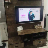 میز تلویزیون سالم وتمیز