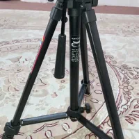 سه پایه دوربین|دوربین عکاسی و فیلم‌برداری|فردیس, شهرک ناز|دیوار