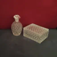 جاجواهری و عطر دان قدیمی خشتی