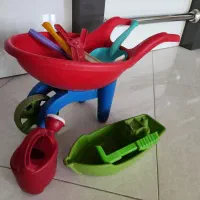 بانوج آویز، وسایل بازی کنار دریا