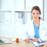 انجام خدمات زیبایی