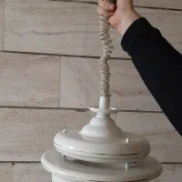 چراغ آویز فلزی سفید، ارتفاع قابل تنظیم|لوستر و چراغ آویز|اصفهان, باغ نگاره|دیوار