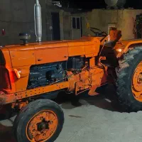 تراکتور رومانی تمیز با گواهن