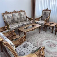 مبل سلطنتی ۷ نفره همراه میز غذاخوری ۷ نفره|مبلمان خانگی و میز عسلی|اراک, |دیوار