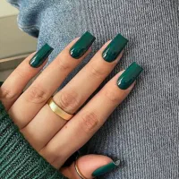 خدمات حرفه ای ناخن