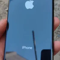 ایفون xs