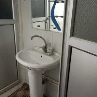 روشویی با آیینه