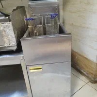 دستگاه فلافل زن،سرخکن،ترازو،برگر زن،سلفون کش|کافی‌شاپ و رستوران|رشت, سعدی (تختی)|دیوار