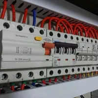 برق کاری تخصصی صنعت و ساختمان (شبانه روزی)
