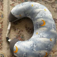 بالشت شیردهی نوزاد