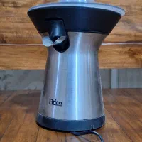 آبمیوه گیری و آب مرکبات گیری