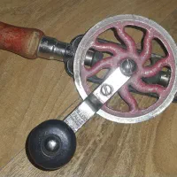 دریل دستی قدیمی