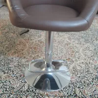 صندلی چرخشی درحد نو