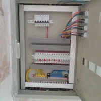 نیازمند نیروی برقکار ماهر و نیمه ماهر