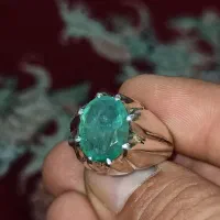 زمرد یاقوت سونچیا
