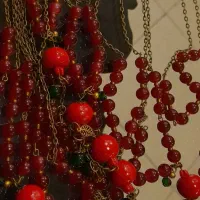 گردن خاص یلدایی|زیورآلات و اکسسوری|بروجرد, |دیوار