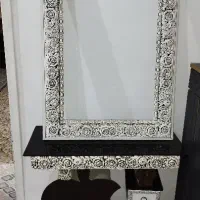 میز ایینه و شمعدان