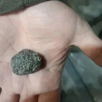 شهاب سنگ و گوهر شب چراغ