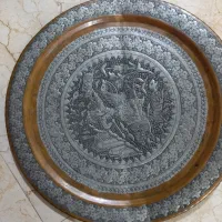 چند قطعه اطیغه وساعت سیکوقدیمی