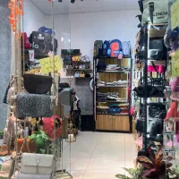 مغازه ۱۵ متری در پاساژ ابریشم ،موقعیت عالی