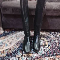 چکمه و کتانی آدیداس