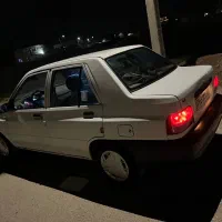 پراید سفید