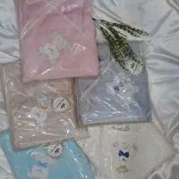 حوله های کلاهدار وتن پوش  نوزادی سایز ۹۰ درجه یک