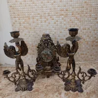 دکوری ساعت و شمعدان