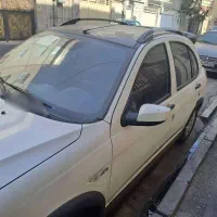 کوئیک gxr سفید مشکی بی رنگ 1403