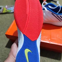 کفش فوتسال سالن|کیف، کفش، کمربند|یاسوج, |دیوار