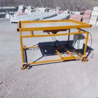 میز ویبره قیمت خیلی مناسب|ماشین‌آلات صنعتی|باغ بهادران, |دیوار