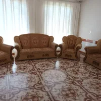 مبل راحتی و چستر|مبلمان خانگی و میز عسلی|عجب شیر, |دیوار