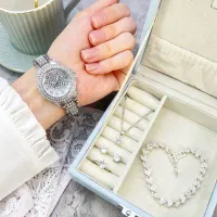 ساعت و ست کامل فول نگین|ساعت|سبزوار, قائم|دیوار