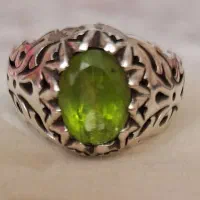 ۲ عدد انگشتر نقره زبرجد و یاقوت سرخ