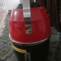 سشوار کلاهی ایستاده|آرایشگاه و سالن‌های زیبایی|بجنورد, |دیوار