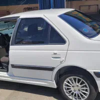 پژو پارس ۱۴۰۲
