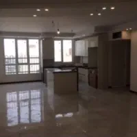۸۴ متر فول ۸ ساله