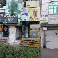 مغازه ۱۵ متر میدان شهرداری|اجارهٔ مغازه و غرفه|کرج, حصارک بالا|دیوار