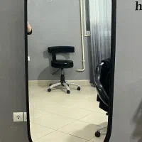 اینه ایستاده