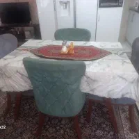 مبل و میز غذا خوری