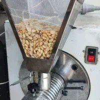 دستگاه کره گیری مغزیجات|ماشین‌آلات صنعتی|قم, نیروگاه|دیوار