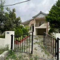 ویلا-نیم-پیلوت-شهرکی