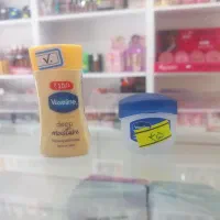 وازلین لب ورژ مکه ایی