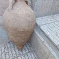 کوزه قدیمی بزرگ|کلکسیون اشیاء عتیقه|سبزوار, شهدا|دیوار