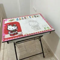 میز تحریر در حد نو