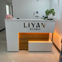 میز یا کانتر منشی و پذیرش