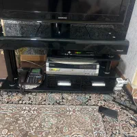 میز تلویزیون شیشه ای
