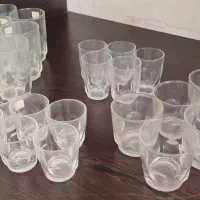 نیم لیوان و لیوان، قهوه خوری بند انگشتی