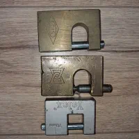 فروش۲عدد قفل برنجی خراب و ۱ عدد قفل نیکل خراب