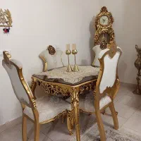 مبل سلطنتی به همراه میز نهارخوری|مبلمان خانگی و میز عسلی|پرند, فاز ۴|دیوار